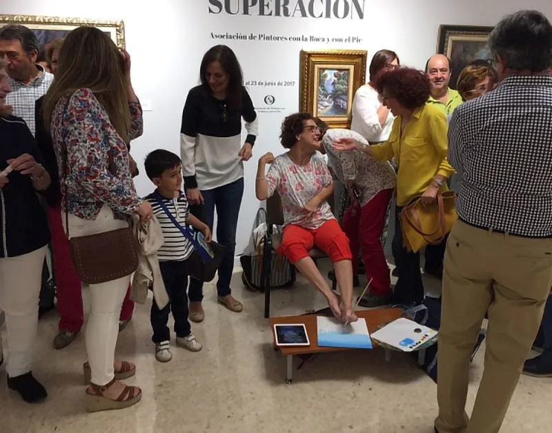 Asociación de Pintores con la Boca y con el Pie