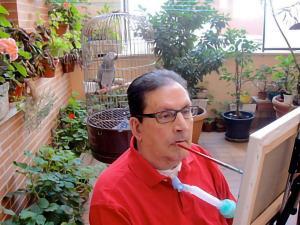 Luis Lorenzo Navarro, artista de la Asociación de Pintores con la Boca y con el Pie