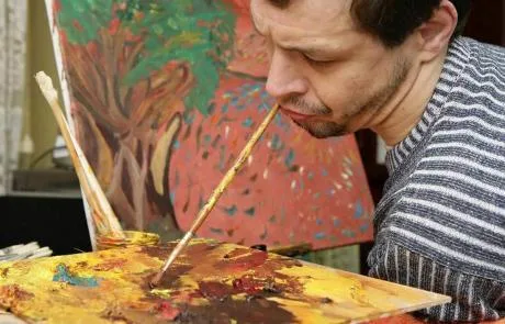 Asociación de Pintores con la Boca y con el Pie