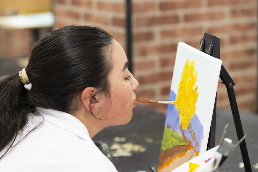 Alba Martínez Pérez Asociación de Pintores con la Boca y con el Pie