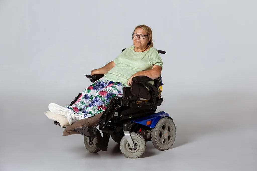 Paz Álvarez Rojas Asociación de Pintores con la Boca y con el Pie