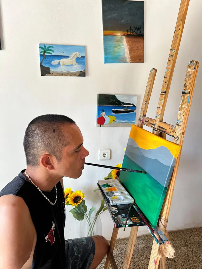 Javier Henao Asociación de Pintores con la Boca y con el Pie